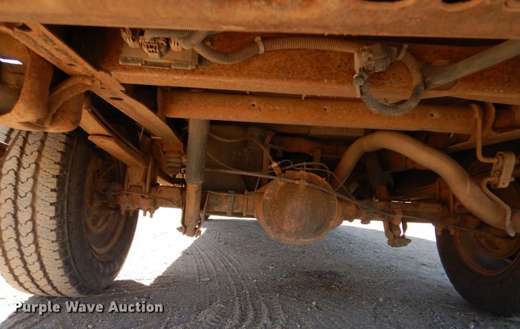 image for item IE9622 2005 Chevrolet Silverado 1500  pickup truck