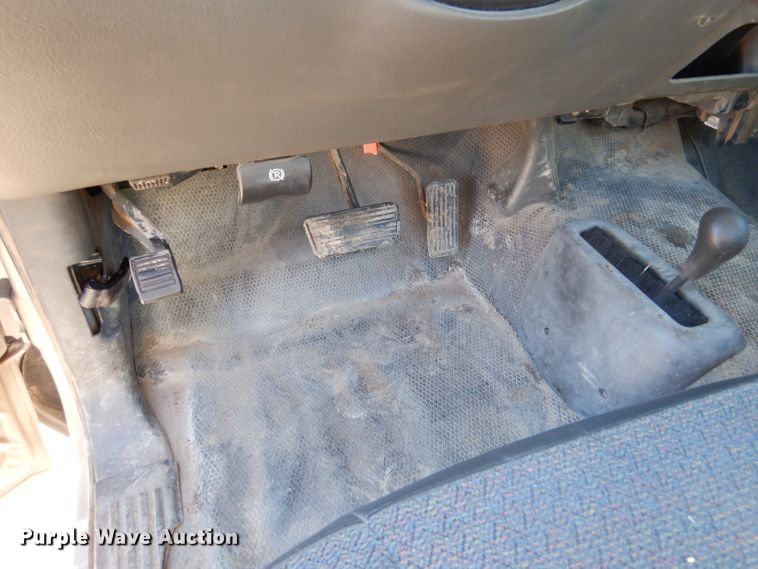 image for item IE9622 2005 Chevrolet Silverado 1500  pickup truck