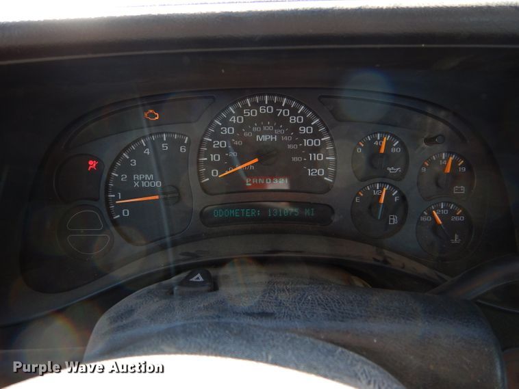 image for item IE9622 2005 Chevrolet Silverado 1500  pickup truck