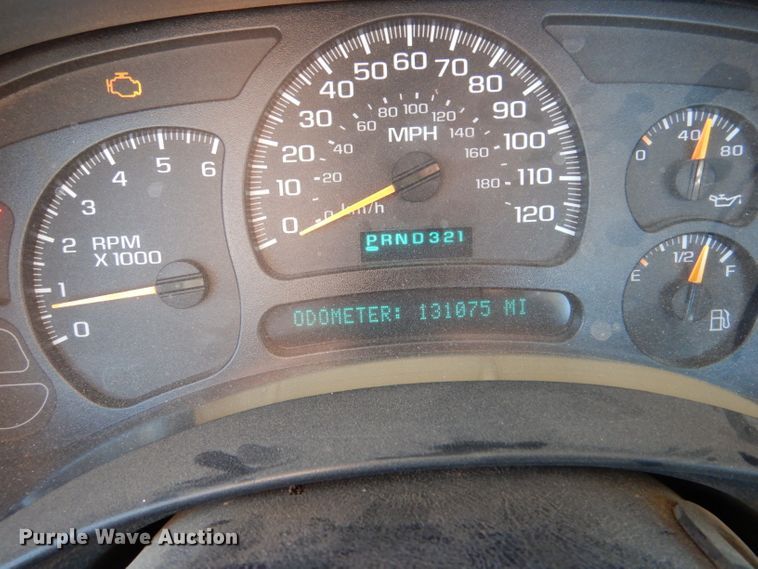 image for item IE9622 2005 Chevrolet Silverado 1500  pickup truck