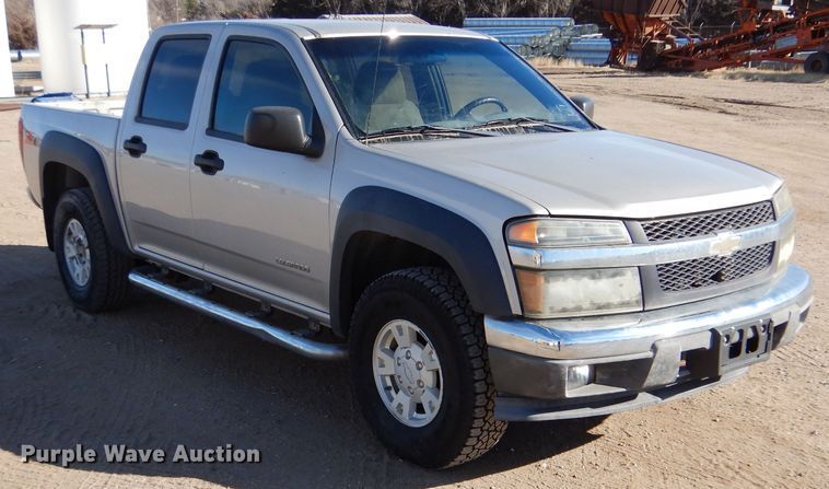 image for item IE9624 2005 Chevrolet Colorado LS  Crew Cab pickup truck