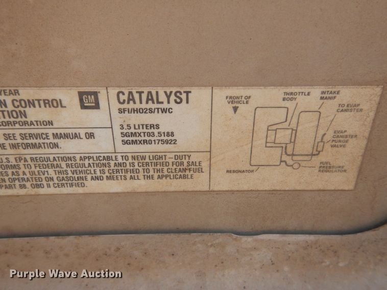 image for item IE9624 2005 Chevrolet Colorado LS  Crew Cab pickup truck