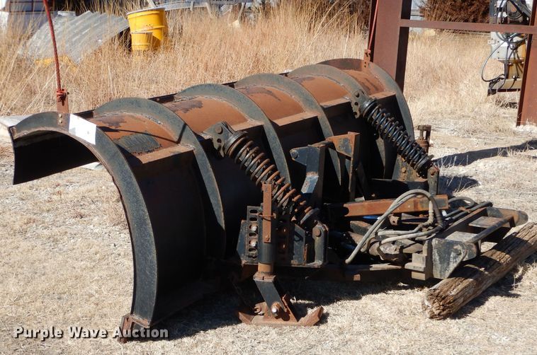 image for item IE9628 1999 International 4900  dump truck