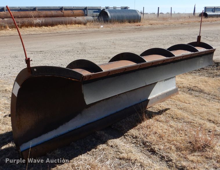 image for item IE9628 1999 International 4900  dump truck