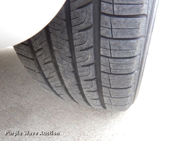 image for item IE9645 2011 Dodge Avenger