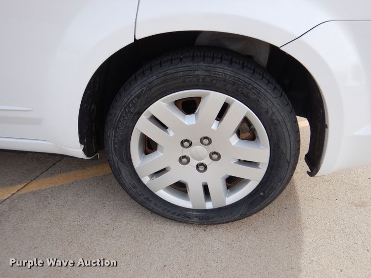 image for item IE9645 2011 Dodge Avenger