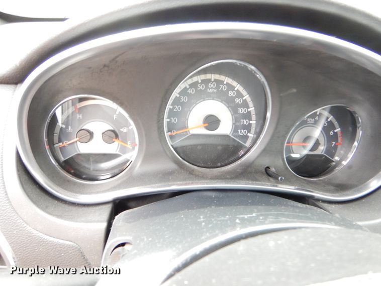 image for item IE9646 2011 Chrysler 200