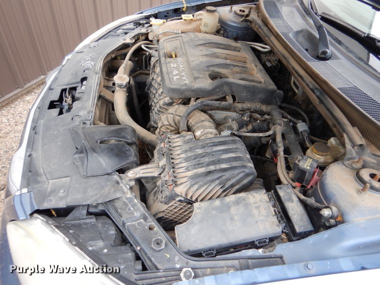 image for item IE9646 2011 Chrysler 200