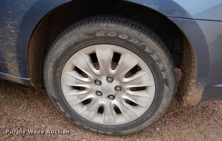 image for item IE9646 2011 Chrysler 200