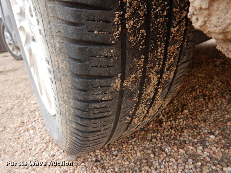 image for item IE9646 2011 Chrysler 200