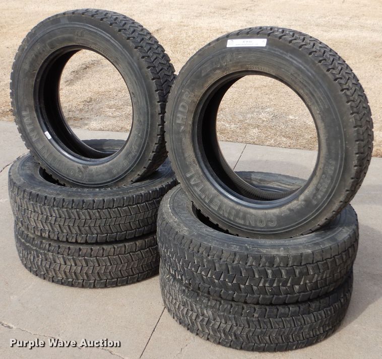 image for item IE9648 (6) Continental HDR 255/70R19.5 tires