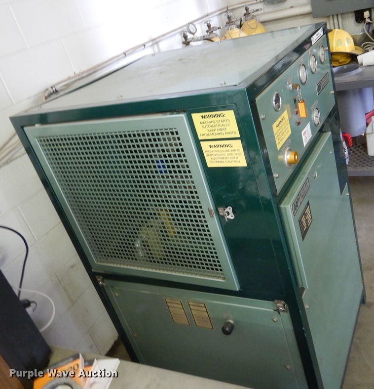 image for item IE9649 1991 Allied Air Products A73BRV90  air compressor