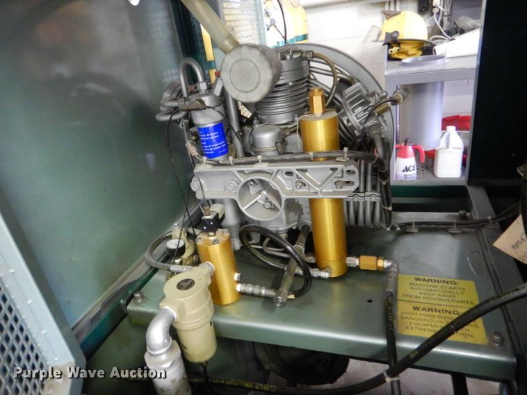 image for item IE9649 1991 Allied Air Products A73BRV90  air compressor