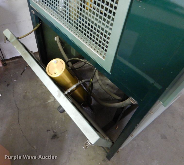 image for item IE9649 1991 Allied Air Products A73BRV90  air compressor