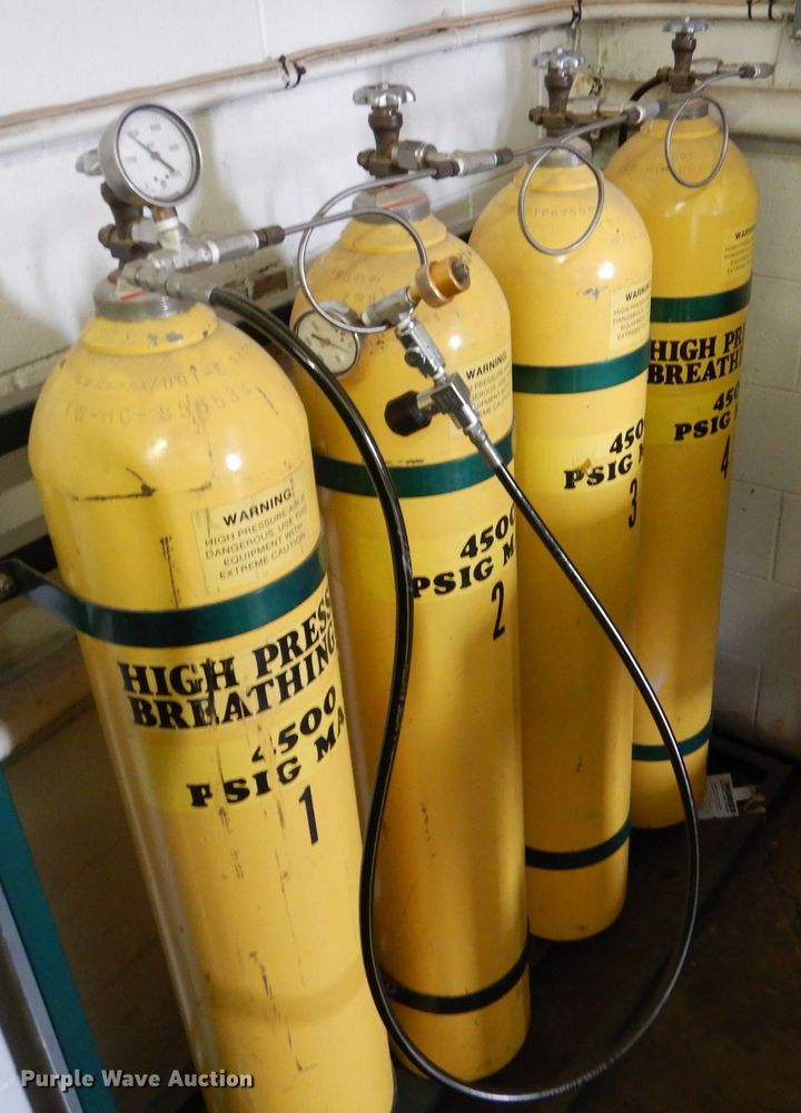 image for item IE9649 1991 Allied Air Products A73BRV90  air compressor