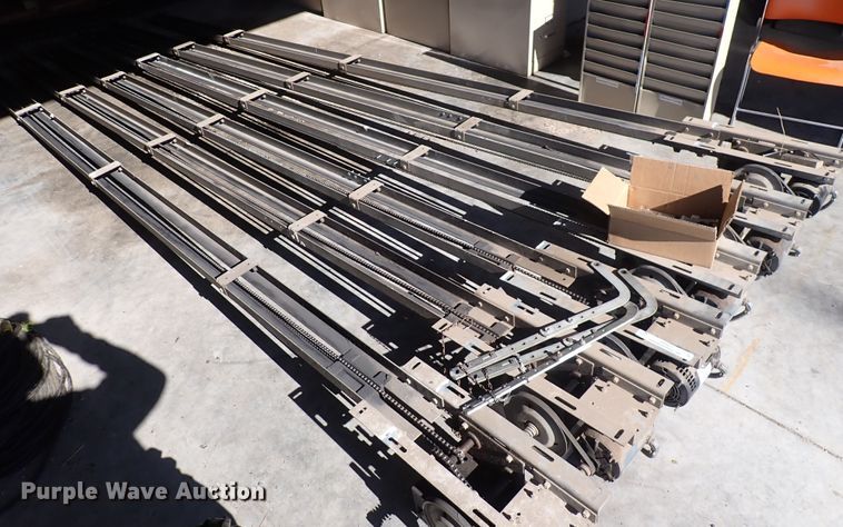 image for item IH9501 (6) garage door tracks