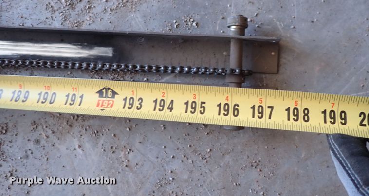 image for item IH9501 (6) garage door tracks