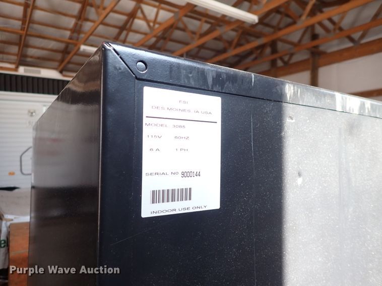 image for item IH9502 FSI 3085  vending machine