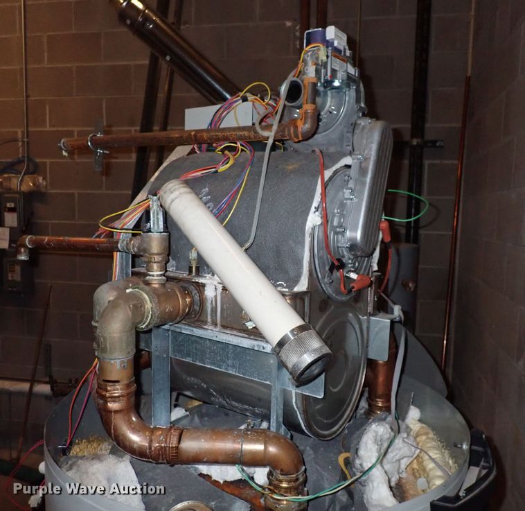 image for item IH9505 Lochinvar SNA285-125  hot water heater