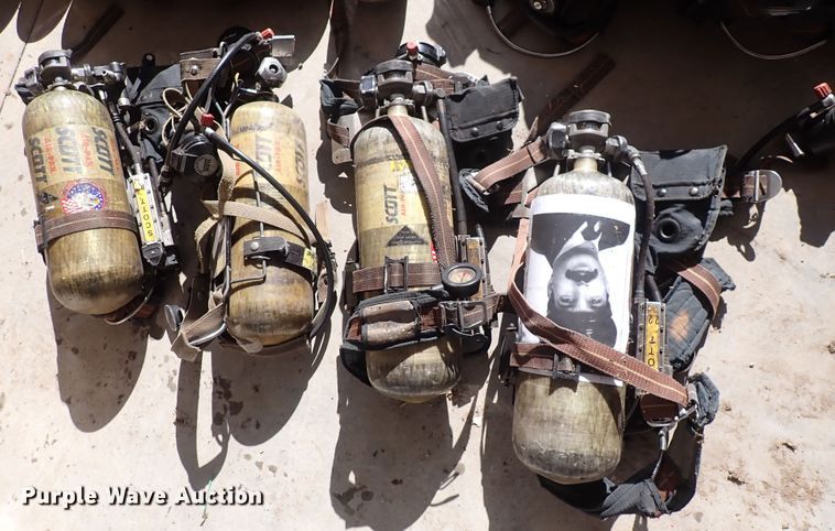 image for item IH9506 Scott  SCBA equipment