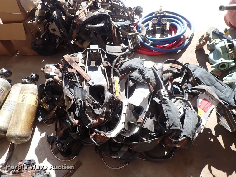 image for item IH9506 Scott  SCBA equipment