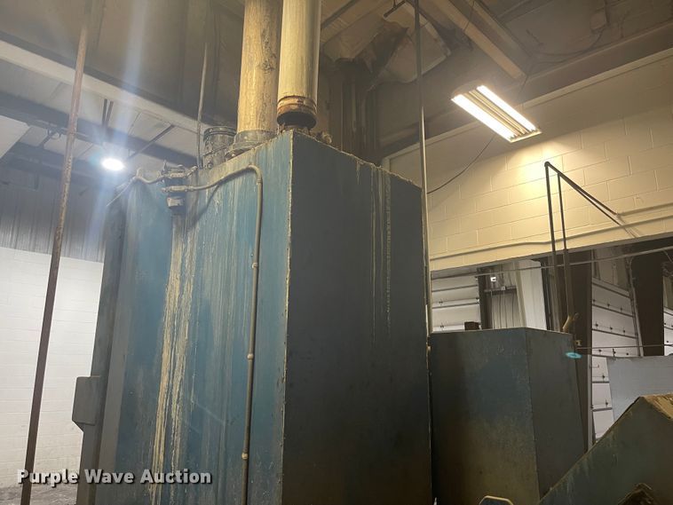 image for item IJ9665 2006 Mart Tornado 60  parts washer