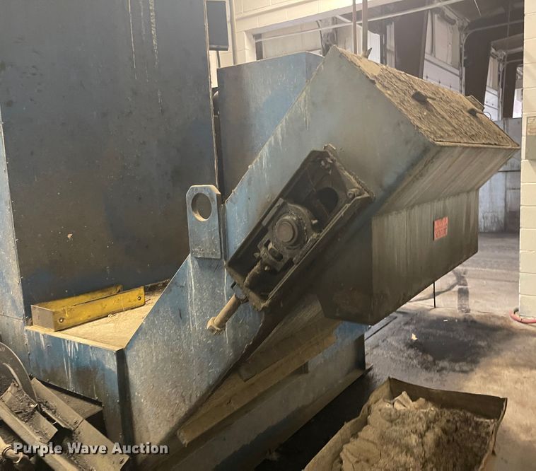 image for item IJ9665 2006 Mart Tornado 60  parts washer