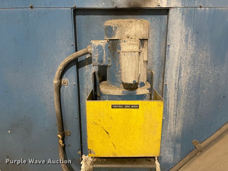 image for item IJ9665 2006 Mart Tornado 60  parts washer