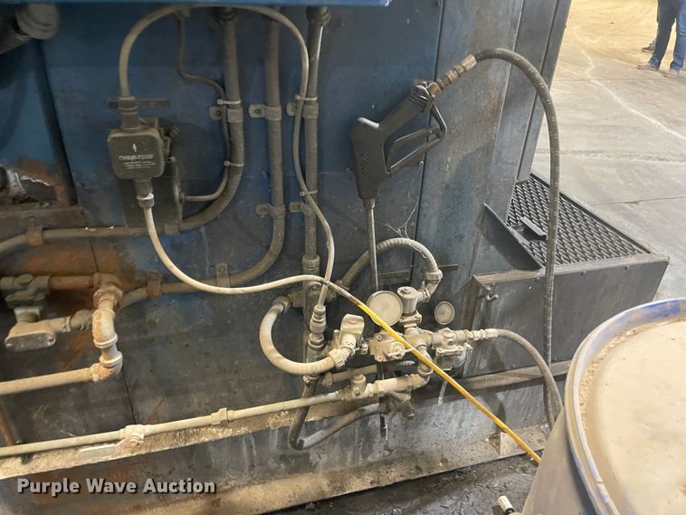 image for item IJ9665 2006 Mart Tornado 60  parts washer