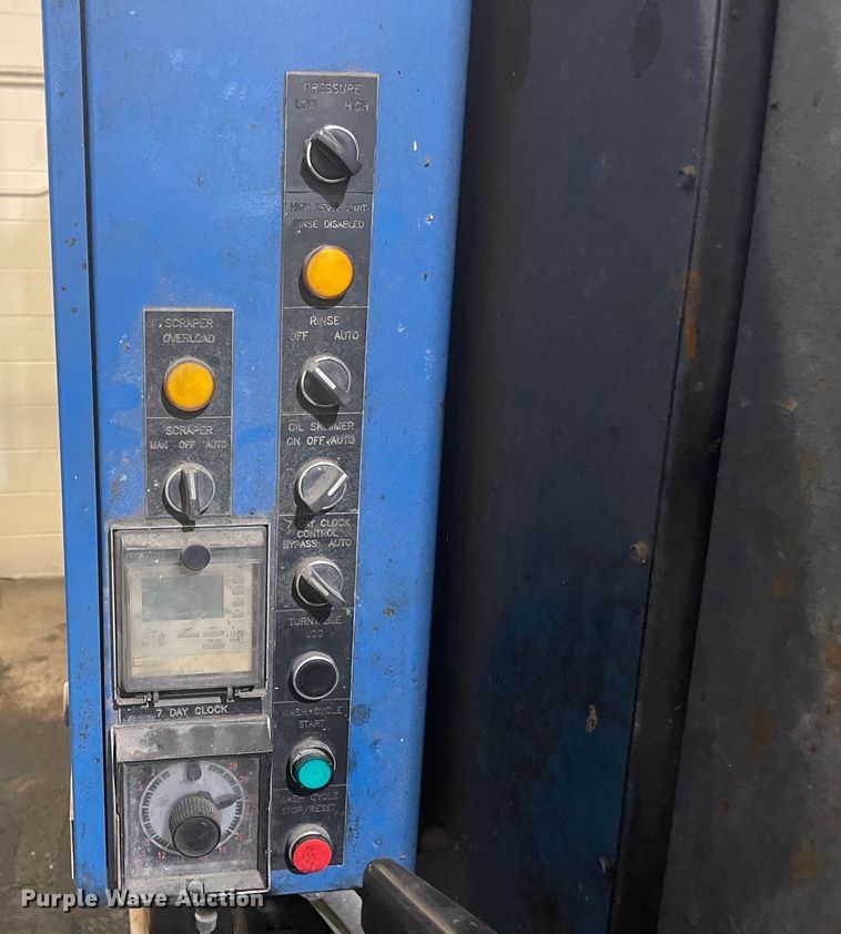 image for item IJ9665 2006 Mart Tornado 60  parts washer