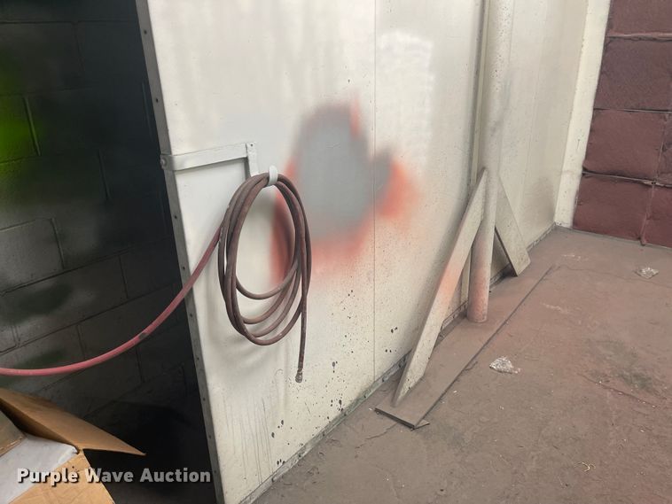 image for item IJ9669 Paint booth