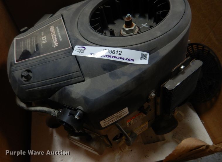 image for item IM9612 Briggs & Stratton  engine