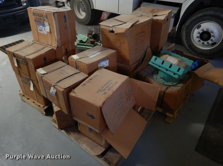 image for item IM9613 Approximately 19 boxes of tapping sleeves