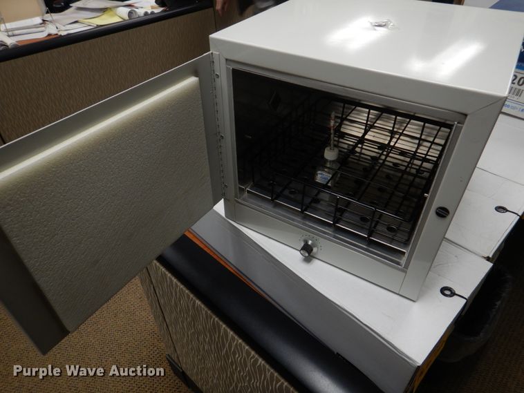 image for item IM9614 Office supplies and equipment