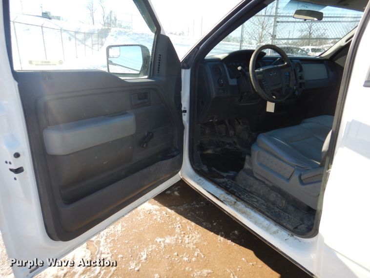 image for item IM9615 2013 Ford F150 XL  pickup truck