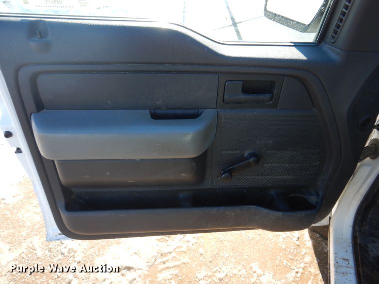 image for item IM9615 2013 Ford F150 XL  pickup truck