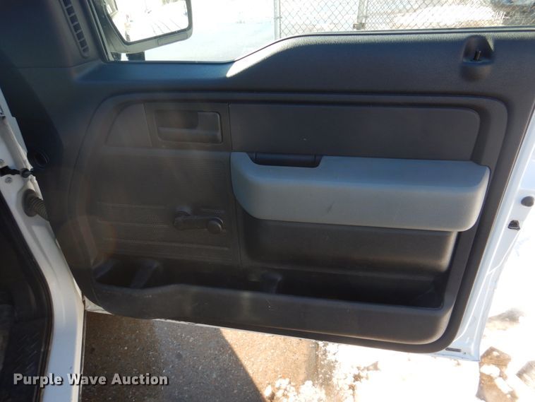 image for item IM9615 2013 Ford F150 XL  pickup truck