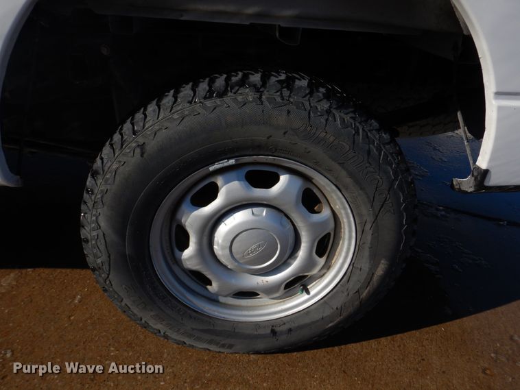 image for item IM9615 2013 Ford F150 XL  pickup truck