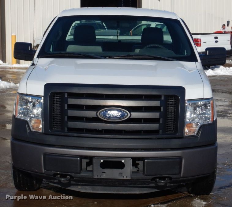 image for item IM9616 2012 Ford F150 XL  pickup truck