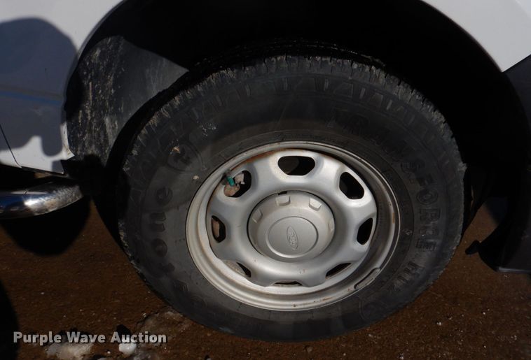 image for item IM9616 2012 Ford F150 XL  pickup truck