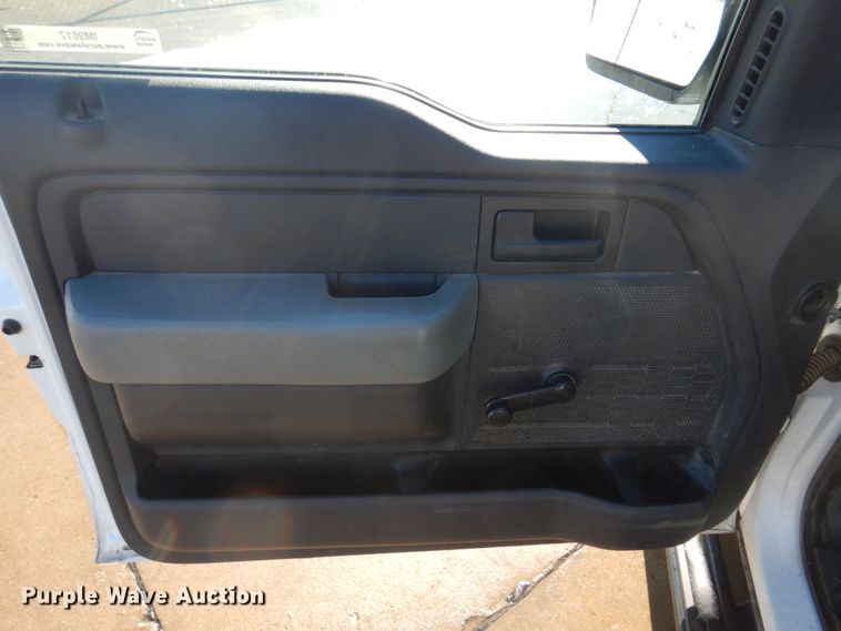 image for item IM9617 2013 Ford F150 XL  pickup truck