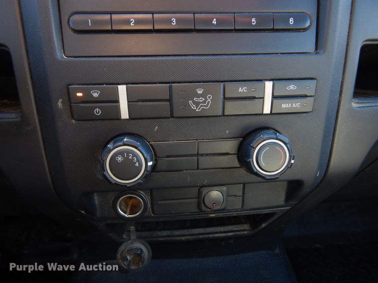 image for item IM9617 2013 Ford F150 XL  pickup truck