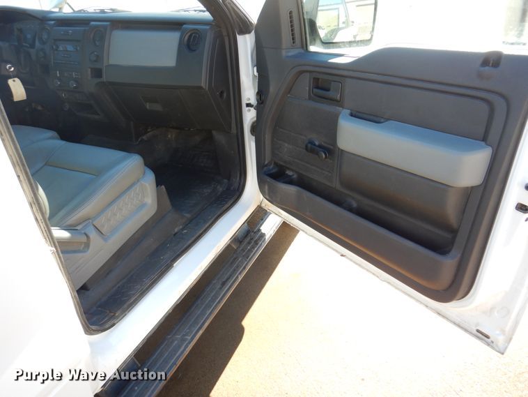 image for item IM9617 2013 Ford F150 XL  pickup truck
