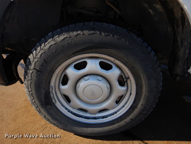 image for item IM9617 2013 Ford F150 XL  pickup truck