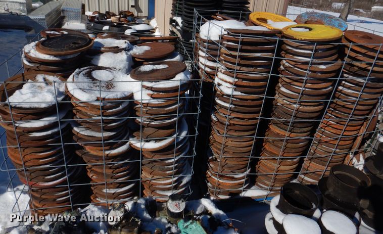 image for item IM9619 Approximately 550 Clay & Bailey 2380-01-1012 water meter lids