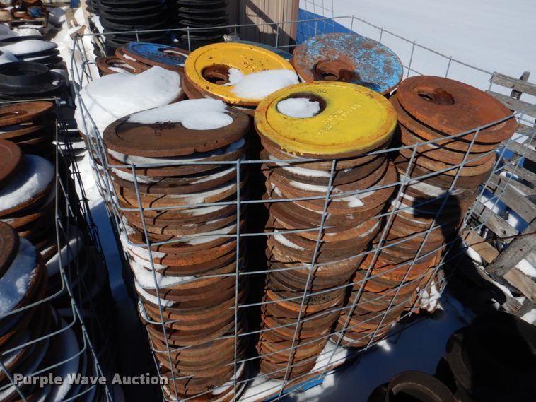 image for item IM9619 Approximately 550 Clay & Bailey 2380-01-1012 water meter lids