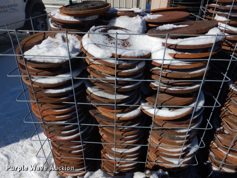 image for item IM9619 Approximately 550 Clay & Bailey 2380-01-1012 water meter lids