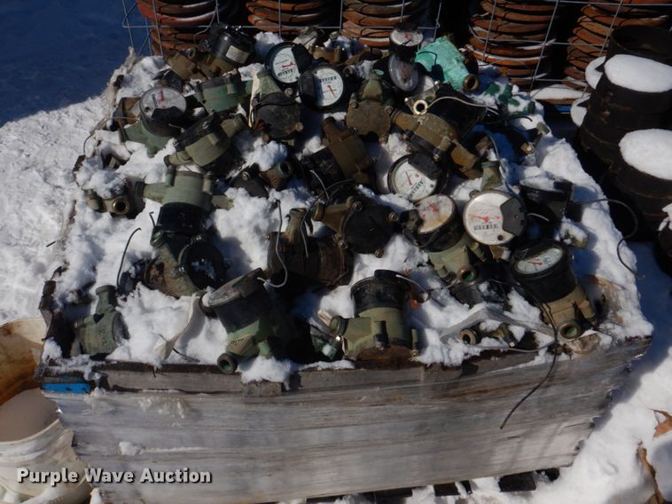 image for item IM9620 Approximately 300 water meters