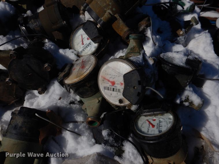 image for item IM9620 Approximately 300 water meters