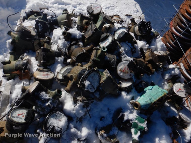 image for item IM9620 Approximately 300 water meters